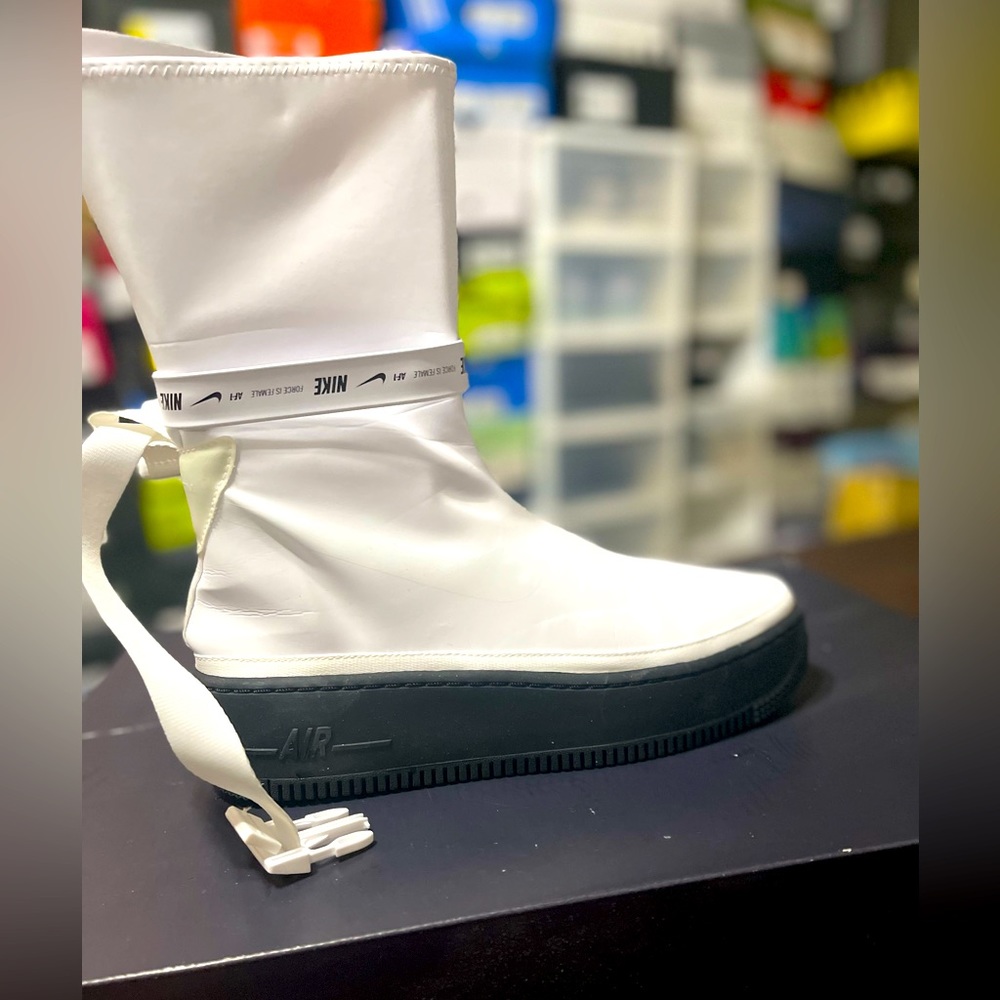 Nike Air Force 1, Sz9, White